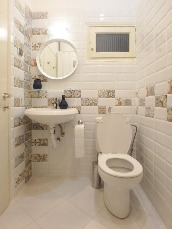 Holiday Apartment Sombrero Néa Péramos Eksteriør billede